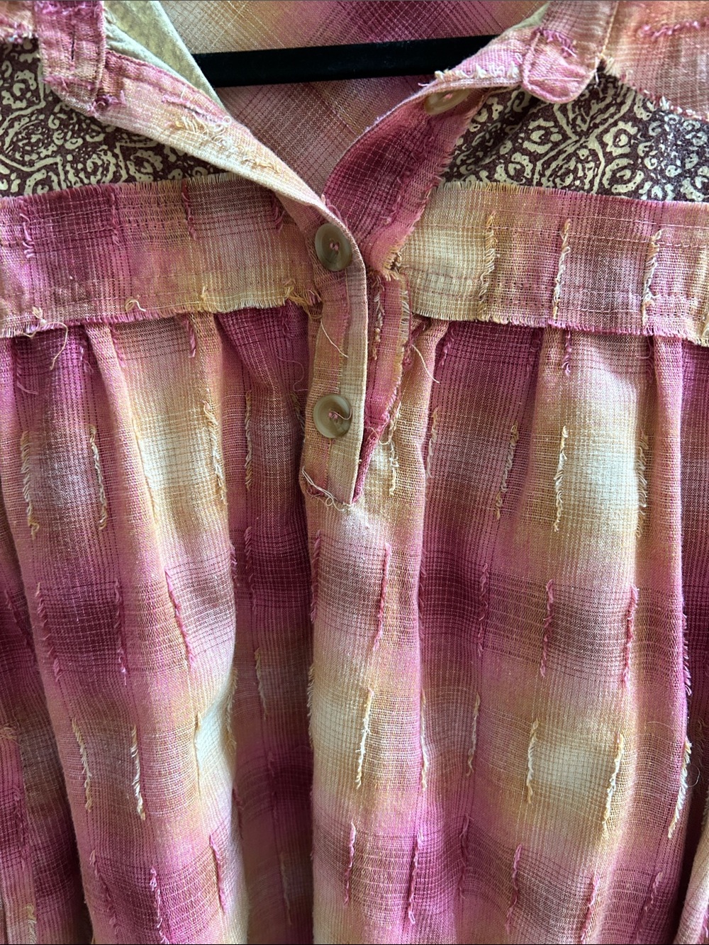 Oli and Hali Pink Plaid Lightweight Top in EUC - Picture 2 of 3